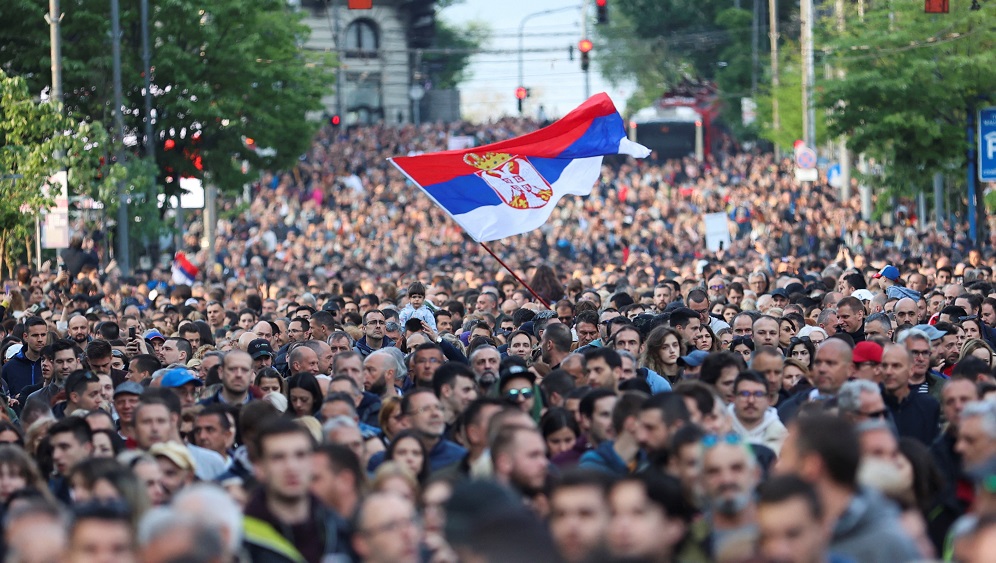 Protestat ne Serbi, analiza e DW: Politika radikale ka rritur dhunen ne vend